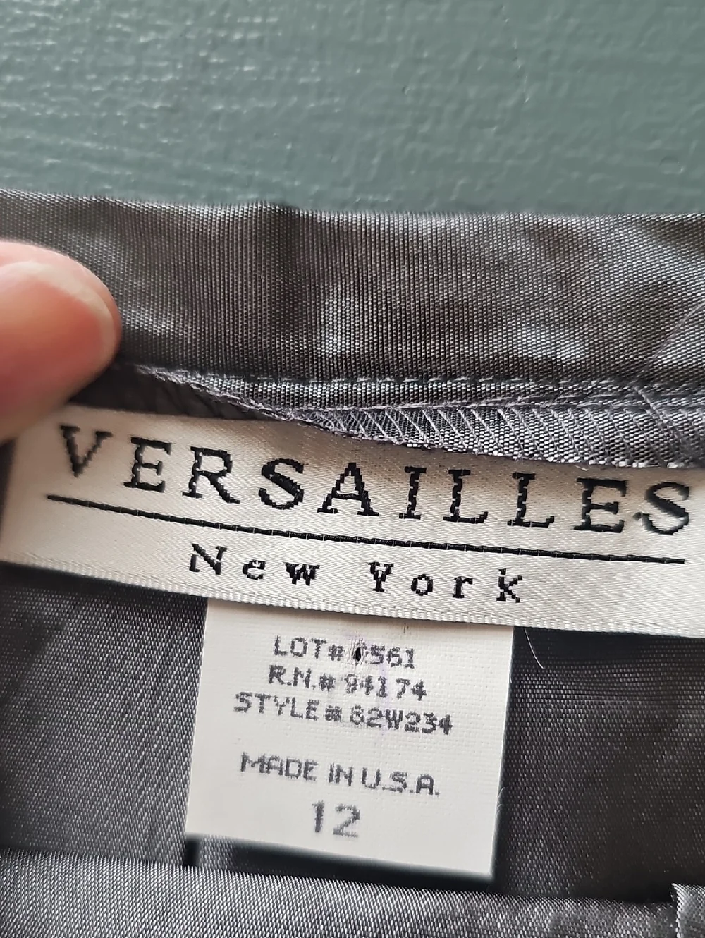 Versailles New York Pleated Maxi Skirt Womens Size 12 Grey Vintage Metallic Y2K‎